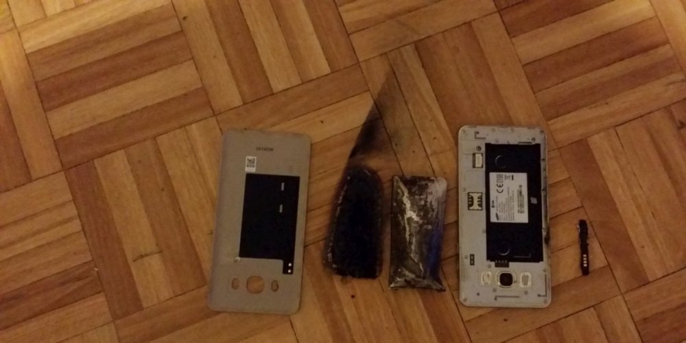 Samsung Galaxy J5 Explode