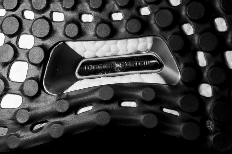 adidas ACE 16+ PureControl UltraBOOST「Triple Black」全黑配色即將正式發售