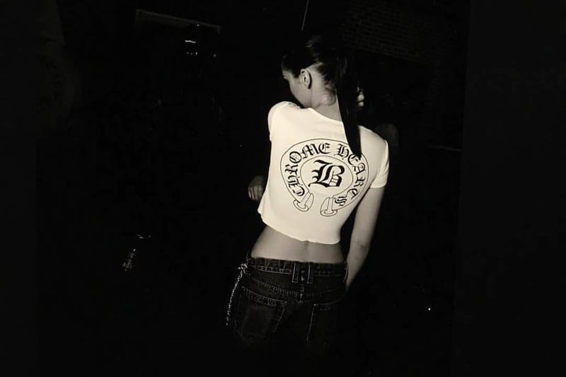 Bella Hadid 宣佈與 Chrome Hearts 的聯名企劃即將發佈