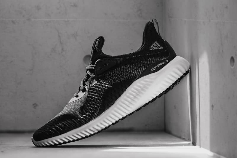 近賞 adidas AlphaBOUNCE「CNY」別注及黑白新色