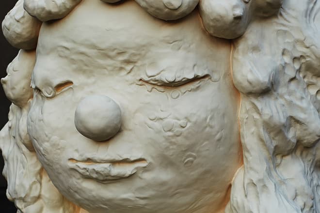 青森美術館開館 10 周年紀念－奈良美智新作「Miss Forest / 森之子」發表