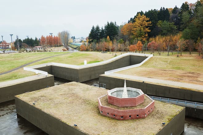 青森美術館開館 10 周年紀念－奈良美智新作「Miss Forest / 森之子」發表