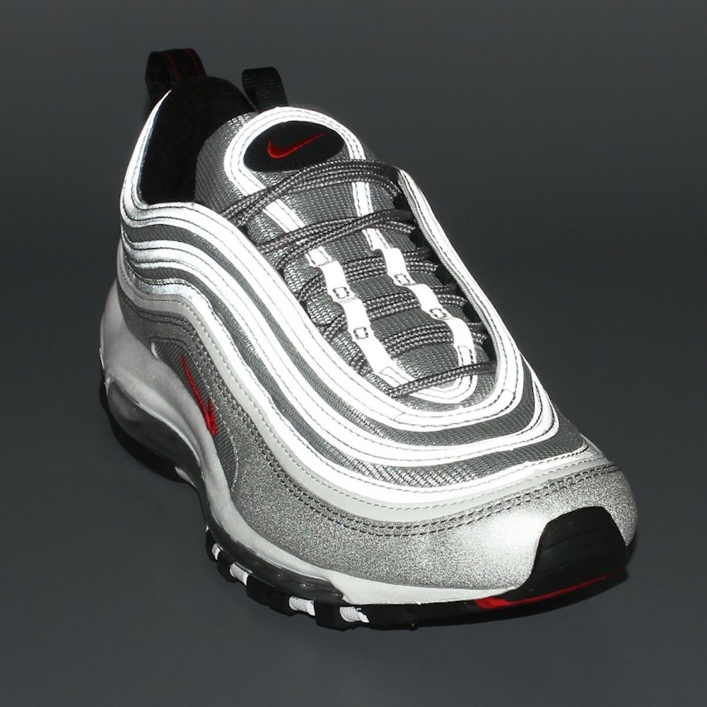 Nike Air Max 97 OG “Silver Bullet” Closer Look