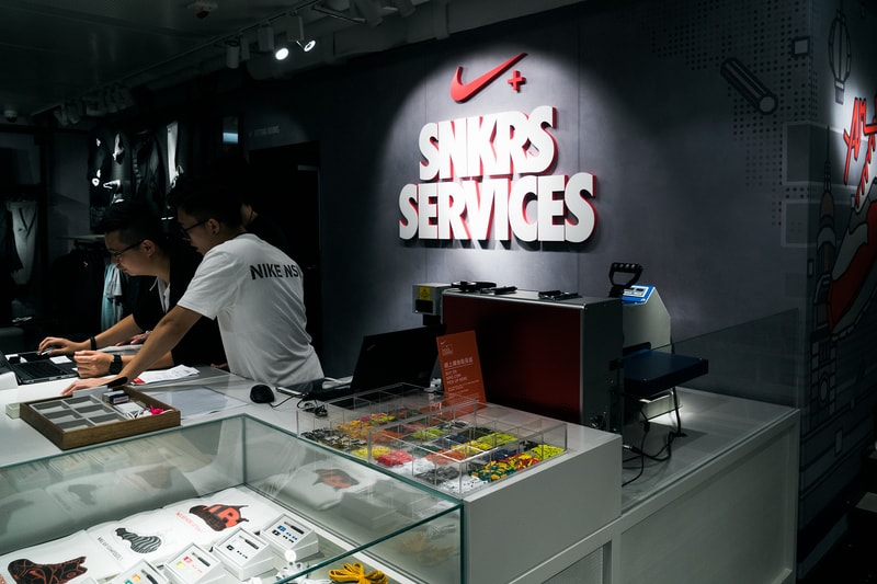率先走進全新 Nike Kicks Lounge 擴充新店