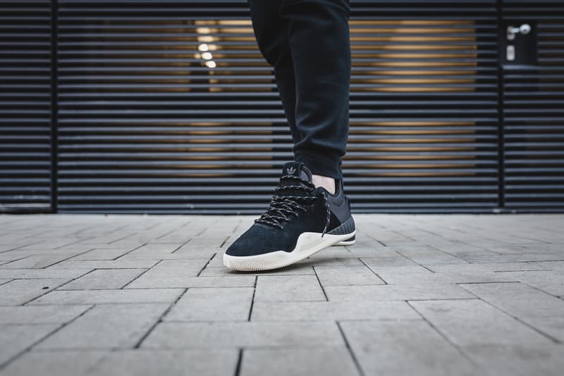 adidas Originals Tubular Instinct Low “Core Black”