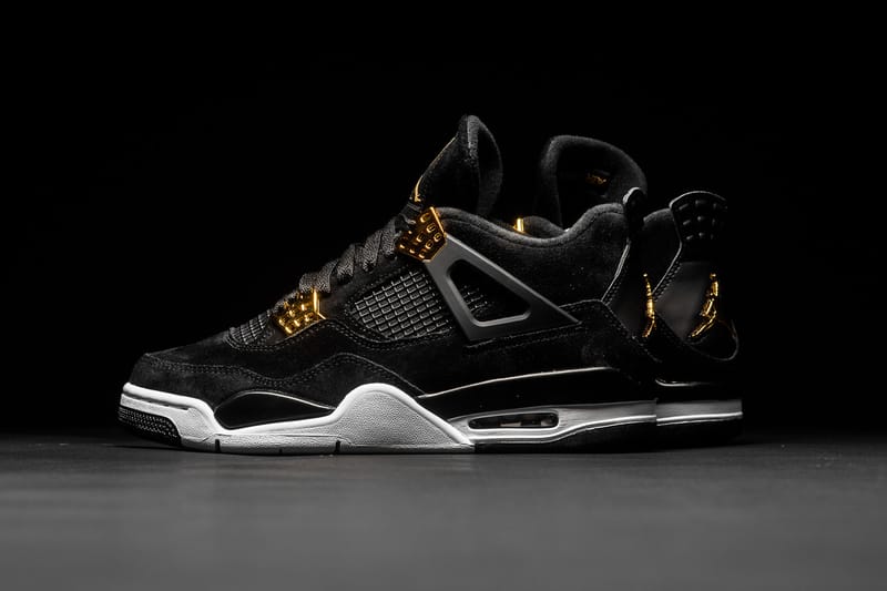 近賞 Air Jordan 4 Retro 全新配色設計「Royalty」