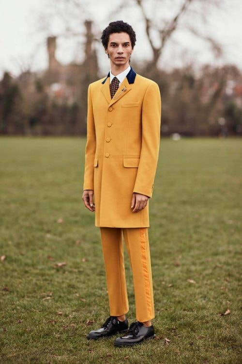 Alexander McQueen 2017 Fall/Winter Lookbook