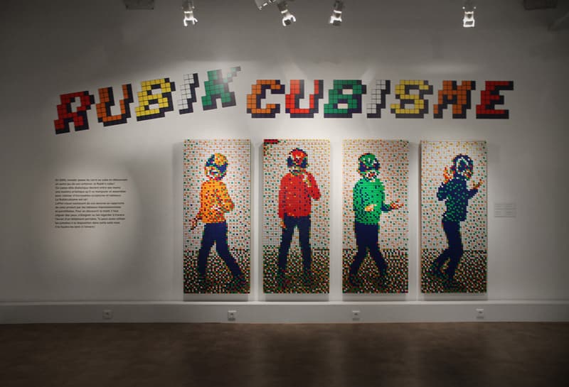 率先走進 Invader 巴黎最新大型個人展覽《Hello, My Name Is…》