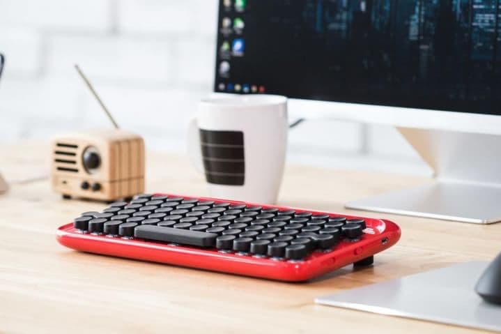 Lofree 推出復古機械式無線鍵盤