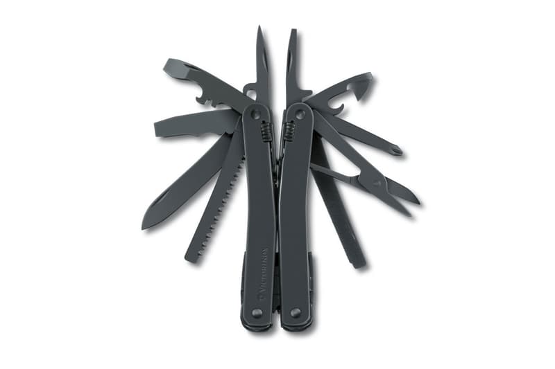 Victorinox「SwissTool」多功能工具推出全新啞黑配色