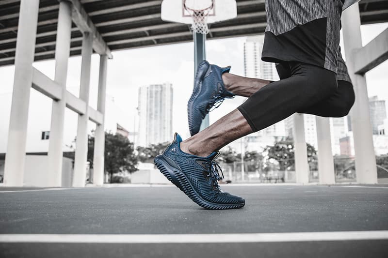 adidas AlphaBOUNCE AMS
