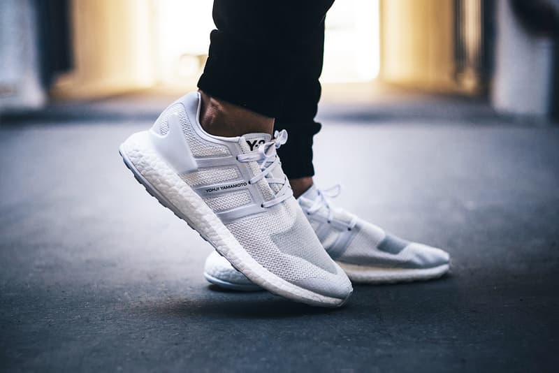 近賞 adidas Y-3 PureBOOST 全新配色「Crystal White」