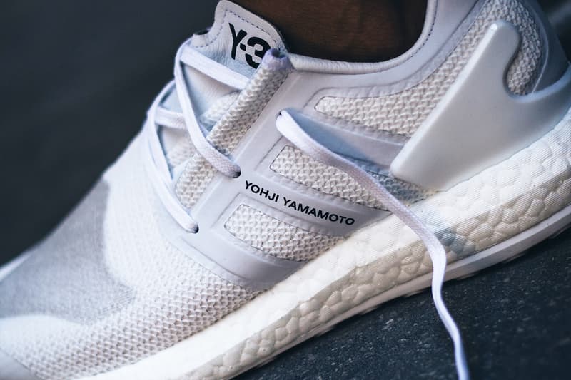 近賞 adidas Y-3 PureBOOST 全新配色「Crystal White」