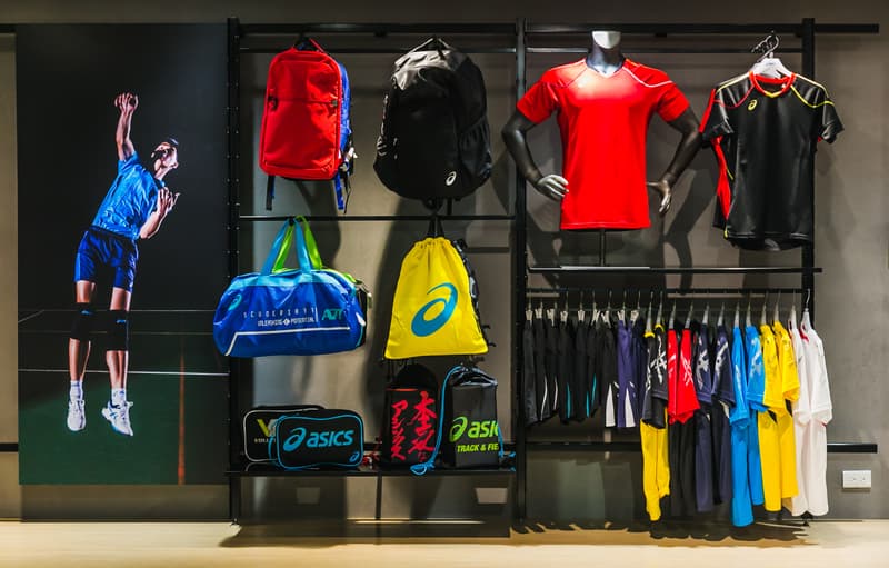 走進 ASICS 台北全新旗艦店　