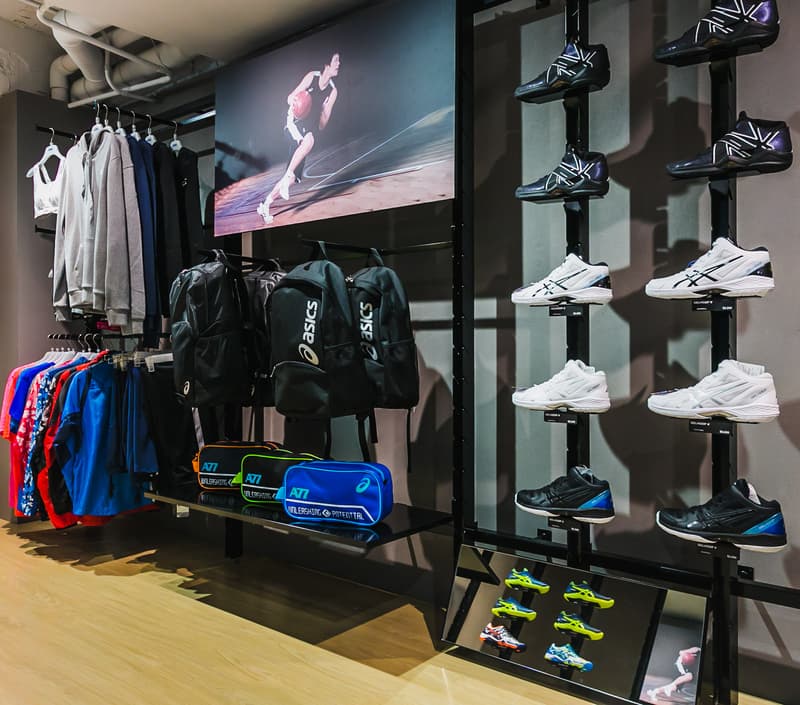 走進 ASICS 台北全新旗艦店　