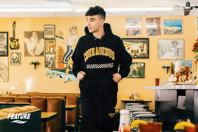 Feature & Saucony Courageous "Belgian Waffle"