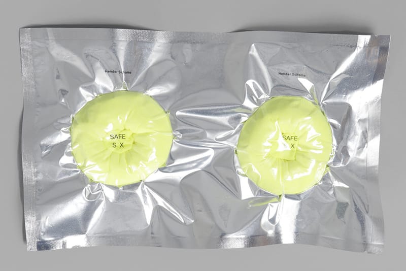 Hender Scheme 推出全新襪款