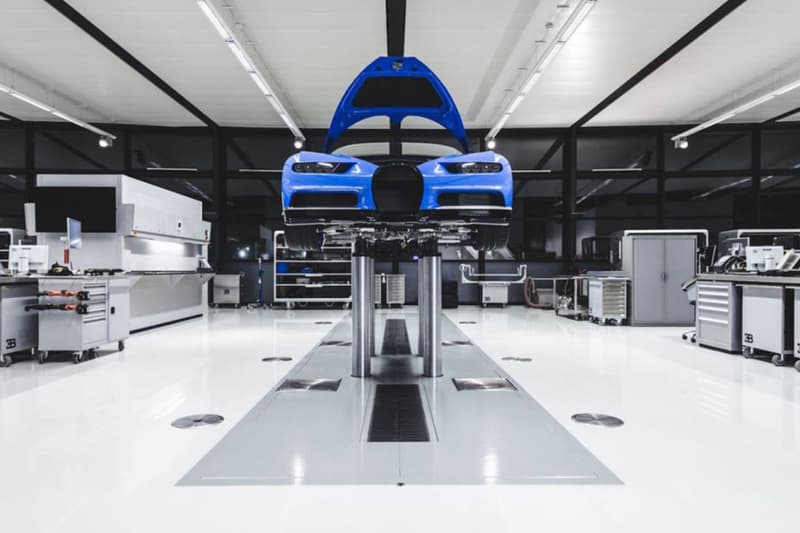 走進地上最豪超跑之一的 Bugatti Chiron 生產設施之內