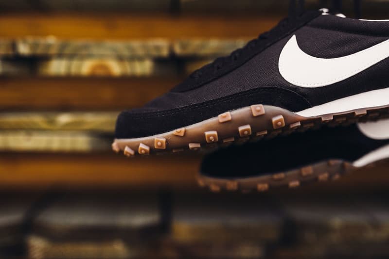 Nike Waffle Racer '17 推出全新「Black/White」配色設計