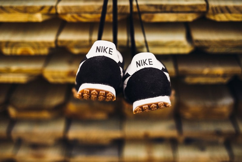 Nike Waffle Racer '17 推出全新「Black/White」配色設計