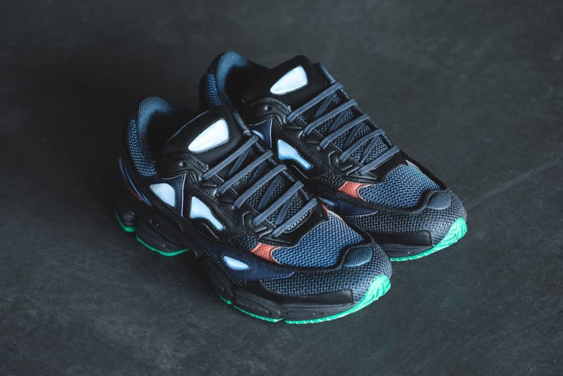 近賞 Raf Simons x adidas Originals 聯名 Ozweego 2 全新「Night Marine」配色