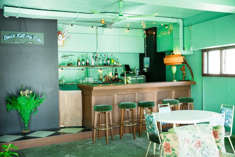 走進介紹制酒吧 Son of the Lounge