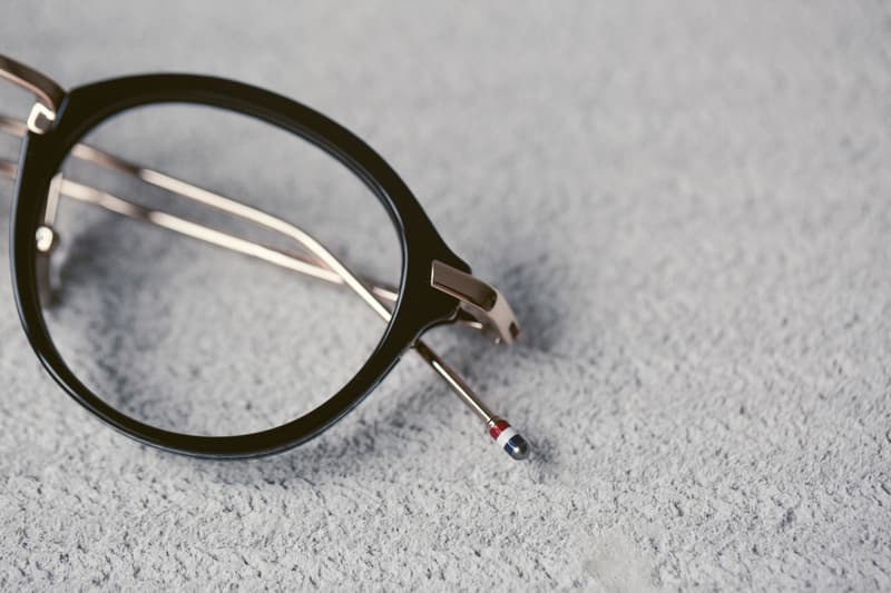 近賞 Thom Browne 全新 TB-011 眼鏡系列