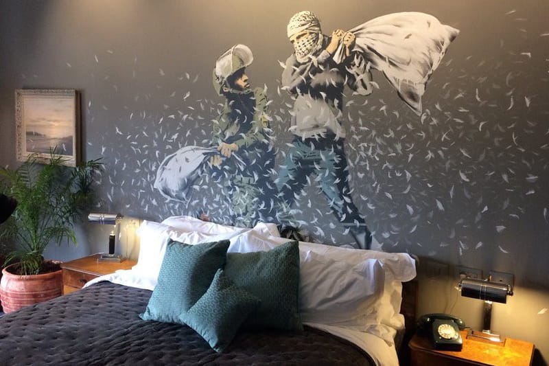 Banksy 於以色列和巴勒斯坦爭議領土開設酒店 Walled Off Hotel