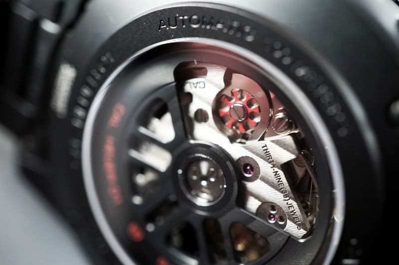 Baselworld 2017 - TAG Heuer CARRERA Heuer 01 曼聯特別版腕錶