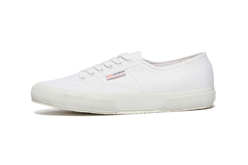 BEAMS LIGHTS x Superga 聯名鞋履系列