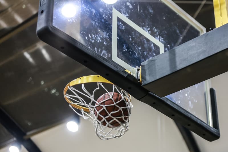 KAWS x Air Jordan 4 DEAL 400ml Recap