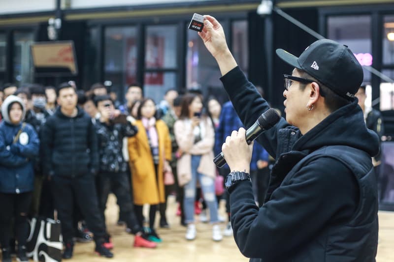 KAWS x Air Jordan 4 DEAL 400ml Recap