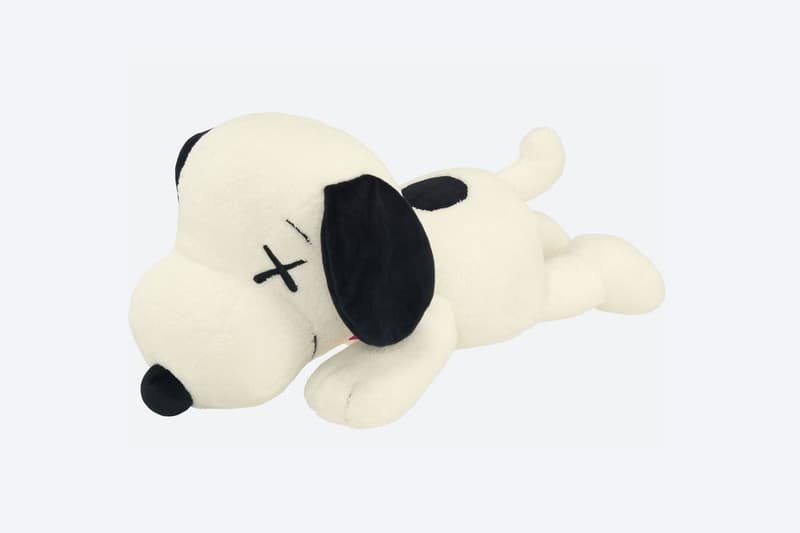 KAWS x Peanuts Uniqlo UT Collection Complete Look