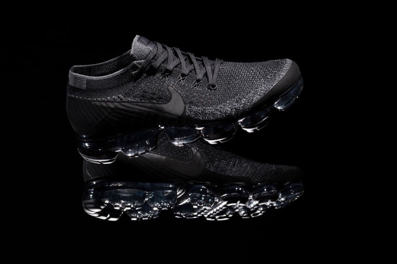Nike Air VaporMax “Triple Black” Closer Look