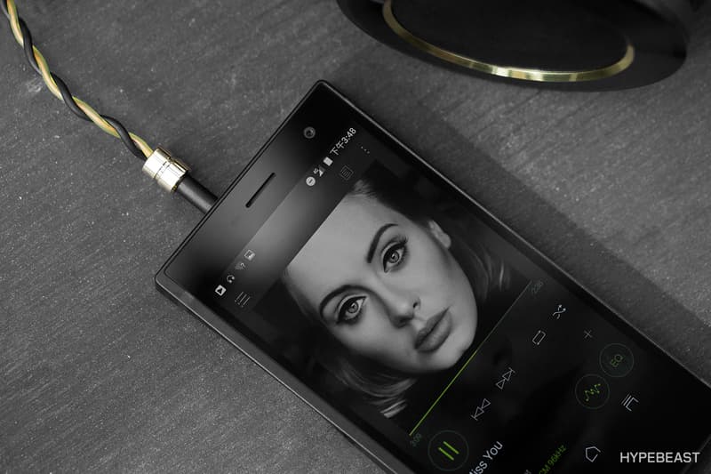 ONKYO 全新音樂智能手機「GRANBEAT」DP-CMX1