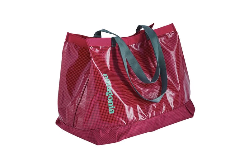 Patagonia 全新「Black Hole」包袋系列