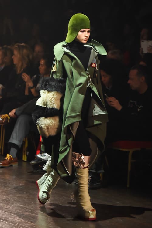 UNDERCOVER 2017-18 Autumn Winter Women's Collection