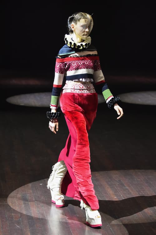 UNDERCOVER 2017-18 Autumn Winter Women's Collection