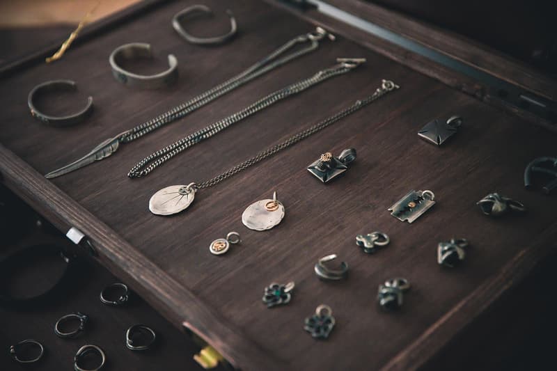 率先走進香港注目銀器名所 vinavast 新店