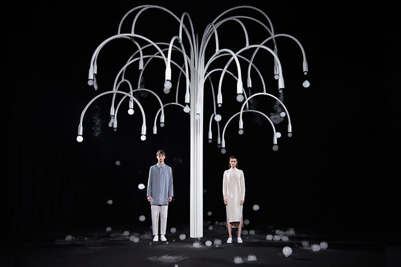 COS x Studio Swine 帶來 New Spring 藝術裝置