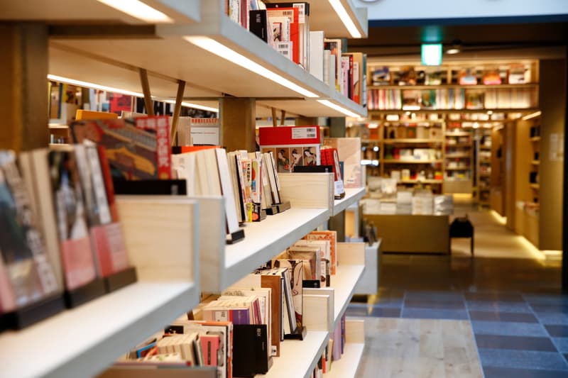【HYPEBEAST 獨家】武士刀書局！？率先走進「銀座 蔦屋書店」