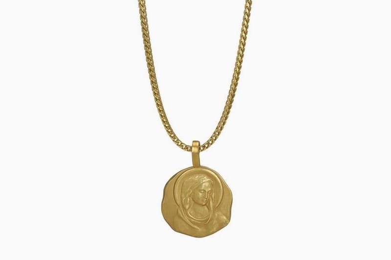 Kanye West 推出全新 YEEZY 珠寶系列