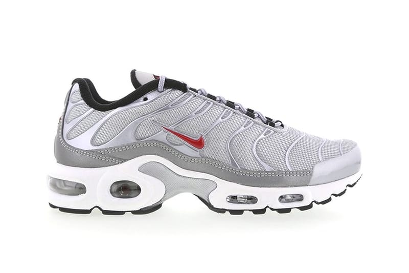 Nike Air Max Plus 全新配色設計「Silver Bullet」