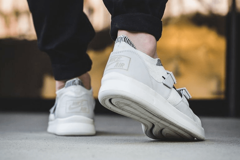 Nike Air Sock Racer Flyknit Black & White