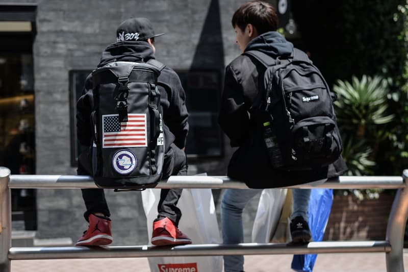 Supreme x COMME des GARÇONS SHIRT 2017 春夏聯名系列東京發售現場