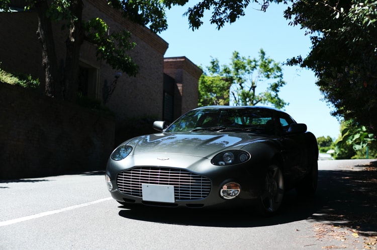 Fxxking Rabbits 線上店鋪推出汽車販售服務