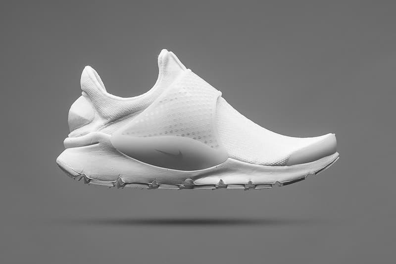 近賞 Nike Sock Dart KJCRD 全新配色設計「Triple White」