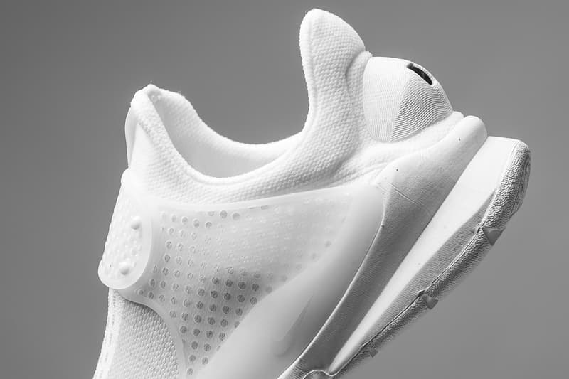 近賞 Nike Sock Dart KJCRD 全新配色設計「Triple White」