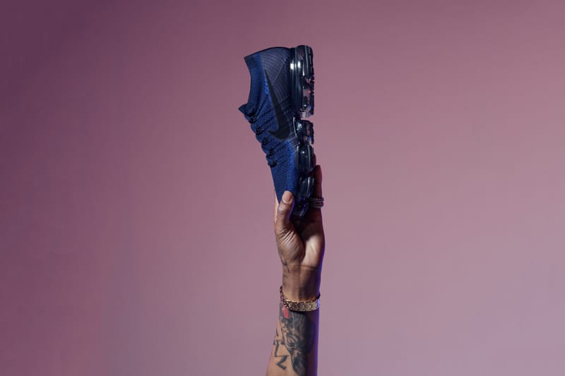vapormax travis