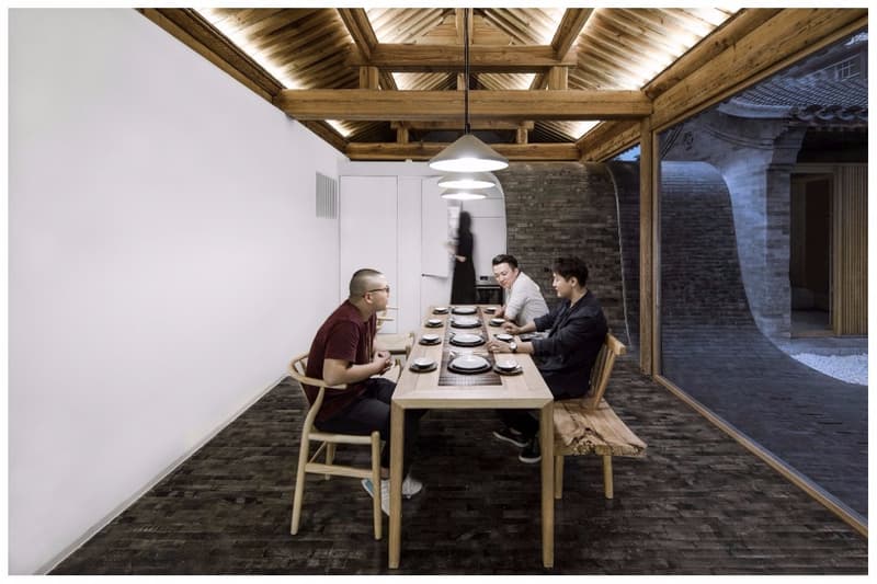 走進由 Arch Studio 重新設計的北京四合院